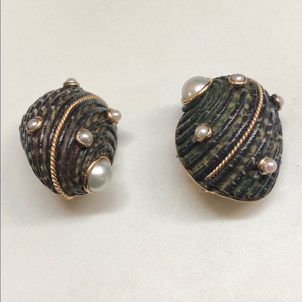 Estate MAZ 14K Gold Seashell w/Pearls Clip on SOLD! - Picture 2 of 8